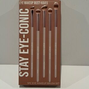 Beauty Evolved STAY EYE-CONIC Eye Makeup Must-Have (5) PC Eye Makeup Brushes.